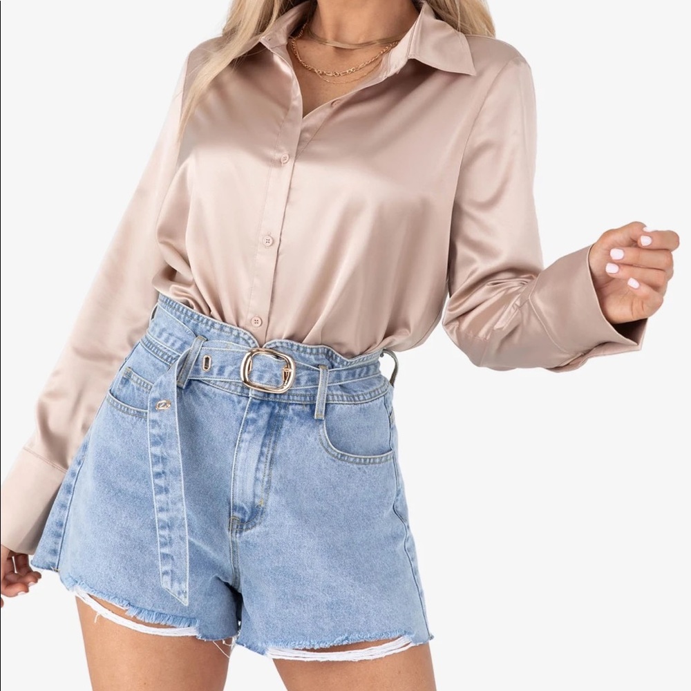 Kittenish Loni Light Denim Belted Shorts